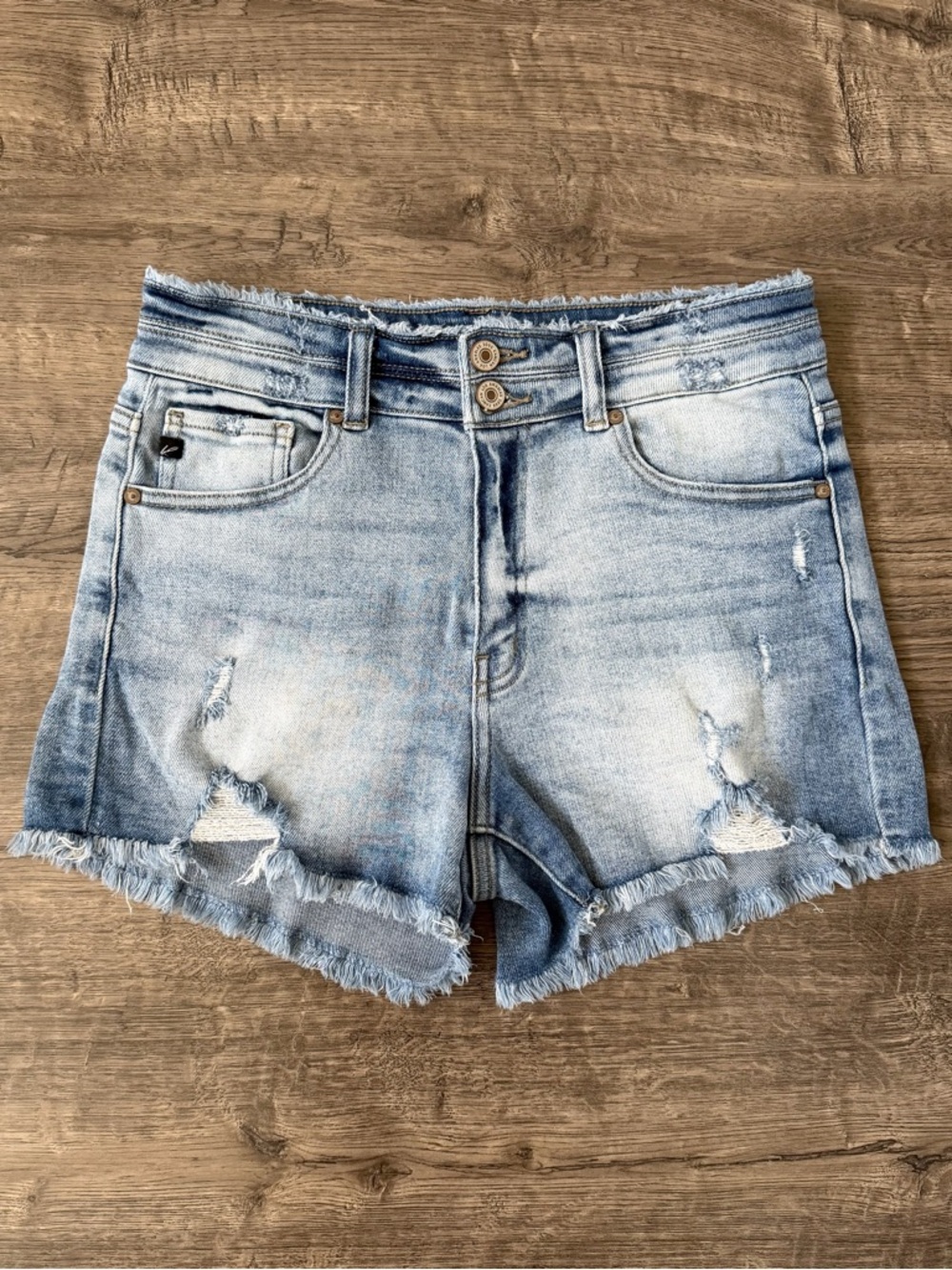 KanCan High Rise Distressed Denim Shorts Raw Hem Light Wash Size 29